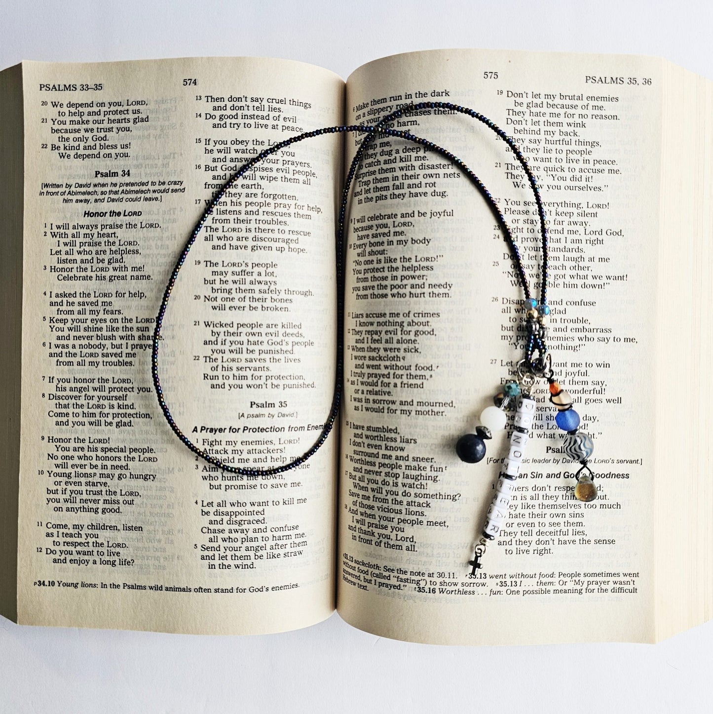 Fighting Fear Single Strand Beaded Bookmark